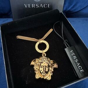 Authentic Versace Gold Chain Bracelet with Medusa Pendant✨